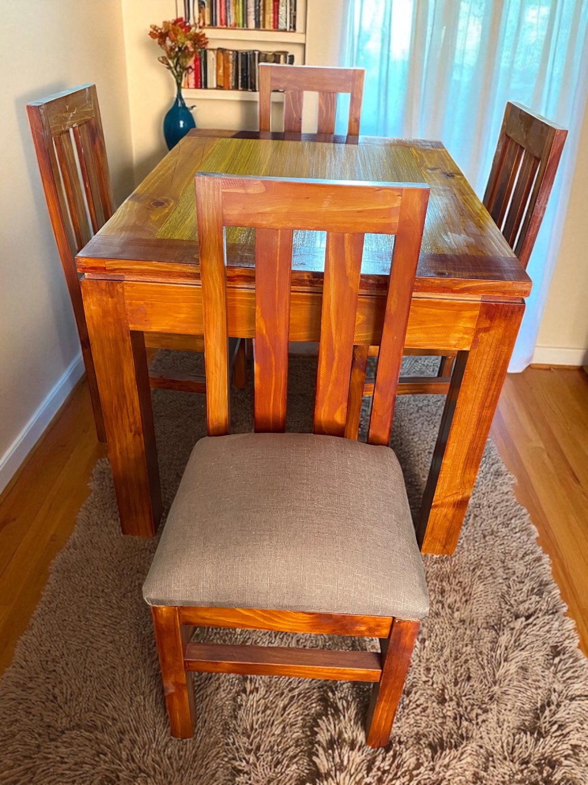 Comedor 4 sillas