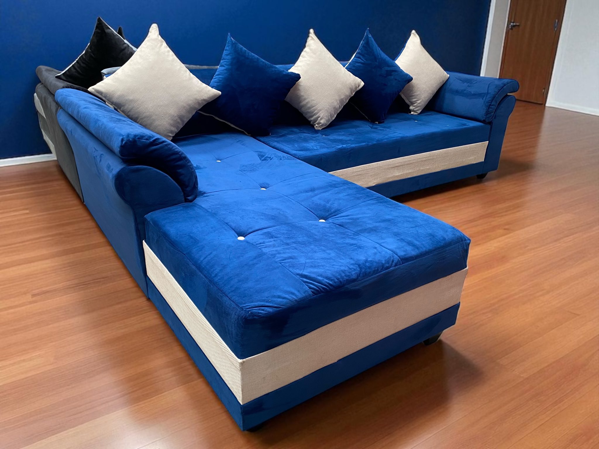 MUSTANG MODULAR 6 cuerpos